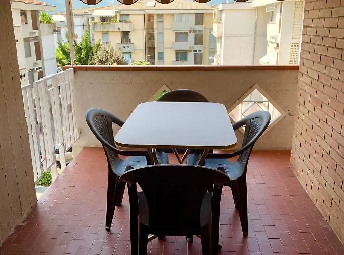 La Margherita Con Parcheggio Privato Gratuito E Biciclette Appartement *