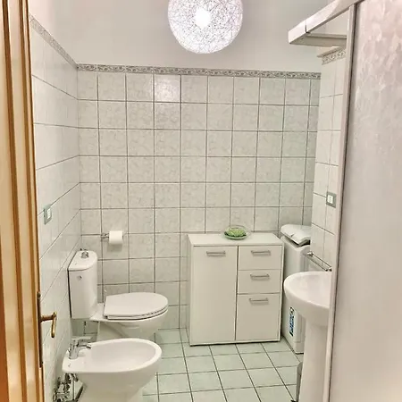 Apartman La Margherita Con Parcheggio Privato Gratuito E Biciclette